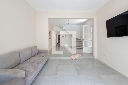 Sala de casa para alugar com 3 quartos, 234m² em Vila Monumento, São Paulo