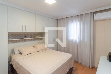 Suíte de casa à venda com 3 quartos, 104m² em Vila Germinal, São Paulo