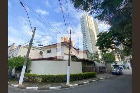 Fachada de casa à venda com 4 quartos, 220m² em Jardim Guadalupe, Osasco