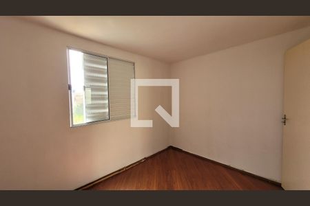 Quarto 01 de apartamento para alugar com 2 quartos, 47m² em Chacara Dona Escolastica, Itaquaquecetuba