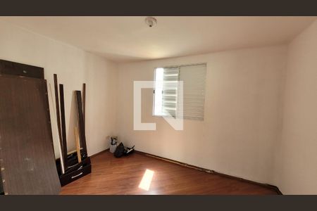 Quarto 01 de apartamento para alugar com 2 quartos, 47m² em Chacara Dona Escolastica, Itaquaquecetuba