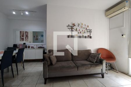 Sala de apartamento à venda com 2 quartos, 52m² em Pechincha, Rio de Janeiro