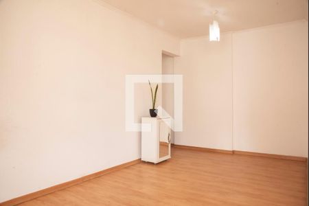 Sala de apartamento para alugar com 2 quartos, 60m² em Parque Imperial, São Paulo