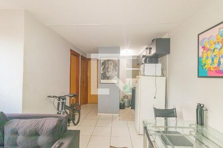 Sala de apartamento para alugar com 2 quartos, 40m² em Olaria, Canoas