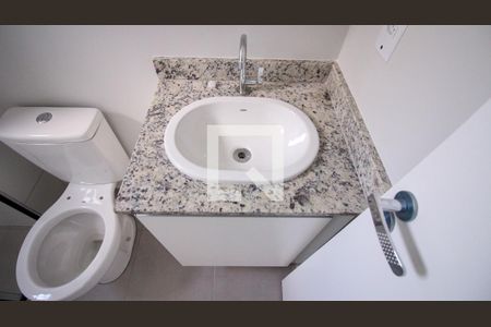 Banheiro de apartamento para alugar com 1 quarto, 30m² em Parque da Vila Prudente, São Paulo