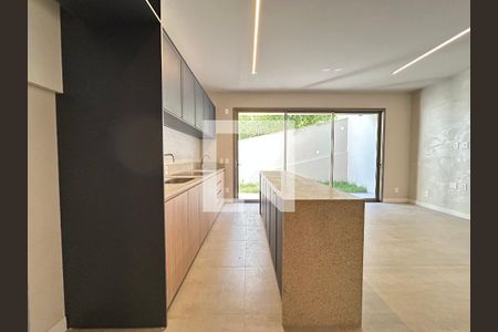 Cozinha  de kitnet/studio para alugar com 1 quarto, 50m² em João Paulo, Florianópolis