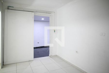 Quarto  de casa para alugar com 1 quarto, 80m² em Vila Liviero, São Paulo