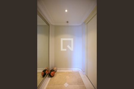 Hall Privativo de apartamento para alugar com 3 quartos, 185m² em Real Parque, São Paulo