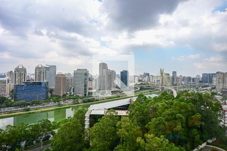 Vista de apartamento para alugar com 3 quartos, 185m² em Real Parque, São Paulo