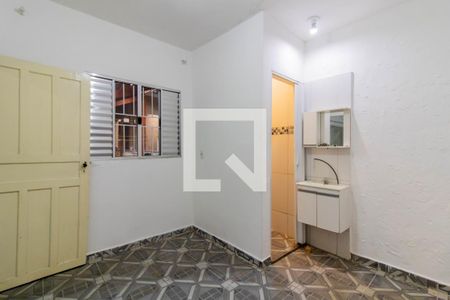 Suíte de casa para alugar com 2 quartos, 54m² em Parque Santo Antonio, Guarulhos