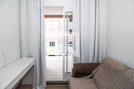 Sala de apartamento para alugar com 1 quarto, 30m² em Parque Industrial Tomas Edson, São Paulo