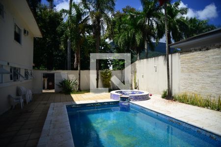 Área Externa - Piscina de casa de condomínio para alugar com 5 quartos, 600m² em Itanhangá, Rio de Janeiro