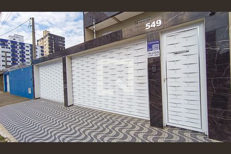 Fachada de casa de condomínio para alugar com 2 quartos, 50m² em Guilhermina, Praia Grande