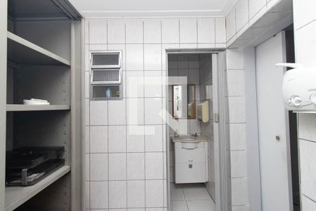 Cozinha de casa para alugar com 1 quarto, 42m² em Vila Maria Baixa, São Paulo