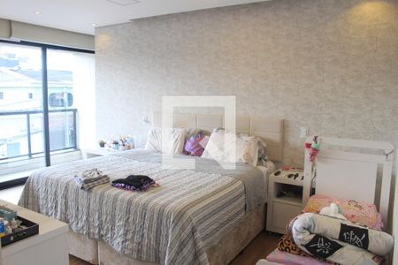 Suíte 1 de casa à venda com 3 quartos, 389m² em Nova Gerti, São Caetano do Sul