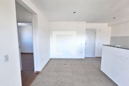 Sala de apartamento para alugar com 2 quartos, 48m² em Figueira, Duque de Caxias