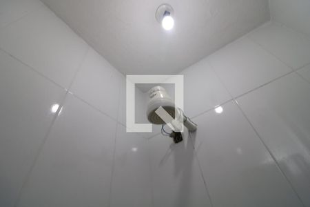 Banheiro de casa para alugar com 1 quarto, 35m² em Vila Formosa, São Paulo