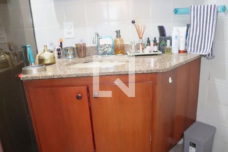 Banheiro de apartamento à venda com 1 quarto, 28m² em Bela Vista, São Paulo