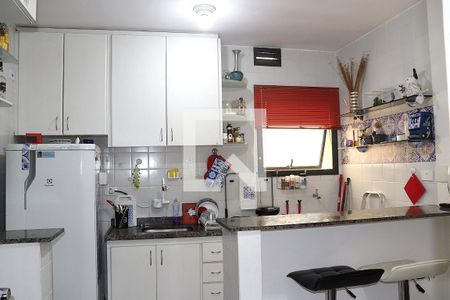 Cozinha de apartamento à venda com 1 quarto, 28m² em Bela Vista, São Paulo