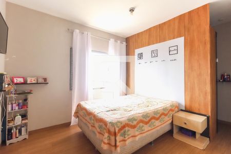 Quarto 1 de casa à venda com 5 quartos, 300m² em Cidade Antônio Estêvão de Carvalho, São Paulo