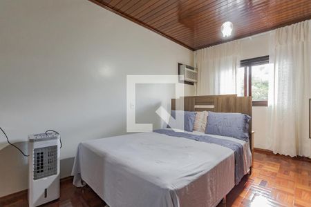 Suíte de casa para alugar com 4 quartos, 270m² em Morro Santana, Porto Alegre