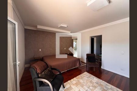 Suíte 1 de casa de condomínio para alugar com 5 quartos, 430m² em Residencial Morada dos Lagos, Barueri