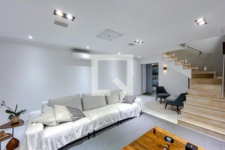 Sala de casa à venda com 2 quartos, 172m² em Jardim Analia Franco, São Paulo