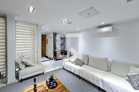 Sala de casa à venda com 2 quartos, 172m² em Jardim Analia Franco, São Paulo