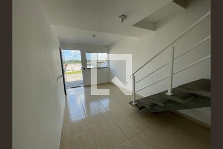 Casa de Condomínio para alugar com 2 quartos, 50m² em Bairro Jardim Nossa Senhora das Graças, Cotia