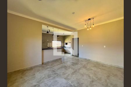 Sala de casa para alugar com 2 quartos, 80m² em Jardim Proença, Campinas