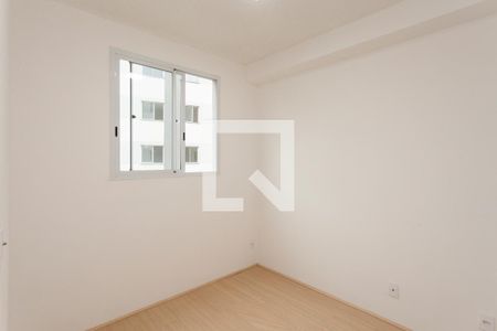Quarto 1 de apartamento para alugar com 2 quartos, 35m² em Jardim Sabara, São Paulo