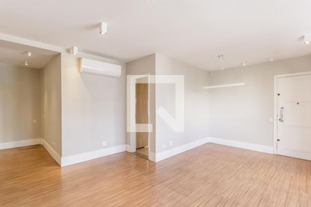 Sala de apartamento para alugar com 3 quartos, 96m² em Vila Olímpia, São Paulo