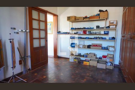 Quarto 1 de casa à venda com 4 quartos, 249m² em Glória, Porto Alegre