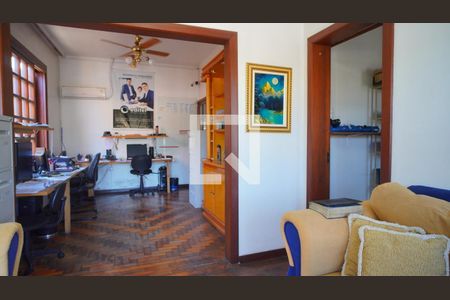 Sala  de casa à venda com 4 quartos, 249m² em Glória, Porto Alegre