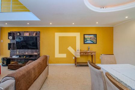 Sala de casa à venda com 3 quartos, 199m² em Parque Santa Fé, Porto Alegre