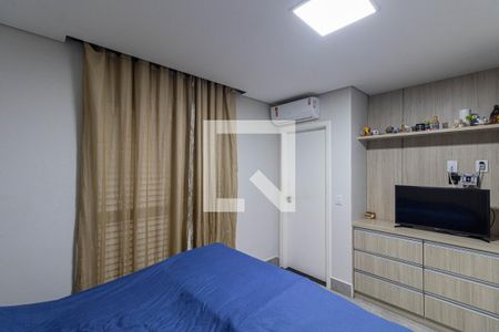 Suíte de casa à venda com 3 quartos, 138m² em Vila Talarico, São Paulo