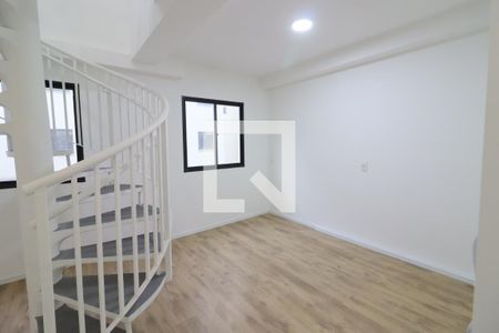 Sala/Cozinha de apartamento à venda com 1 quarto, 37m² em Bonfim, Osasco
