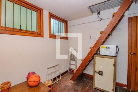 Quarto 1 de casa à venda com 3 quartos, 350m² em Petrópolis, Porto Alegre