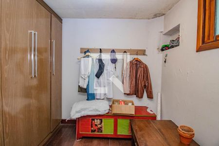 Quarto 1 de casa à venda com 3 quartos, 350m² em Petrópolis, Porto Alegre