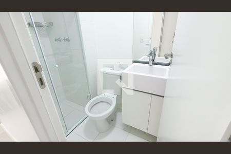 Banheiro de kitnet/studio para alugar com 1 quarto, 29m² em Brás, São Paulo
