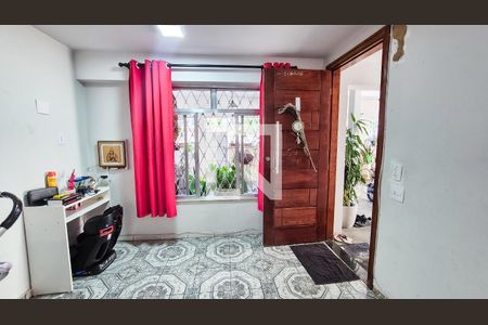 Sala de casa à venda com 4 quartos, 330m² em Penha, Rio de Janeiro