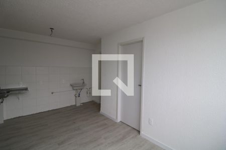 Sala de apartamento para alugar com 2 quartos, 35m² em Jardim Santa Adelia, São Paulo