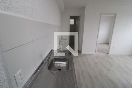 Cozinha de apartamento para alugar com 2 quartos, 35m² em Jardim Santa Adelia, São Paulo