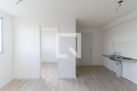 Sala de apartamento para alugar com 2 quartos, 35m² em Jardim Santa Adelia, São Paulo