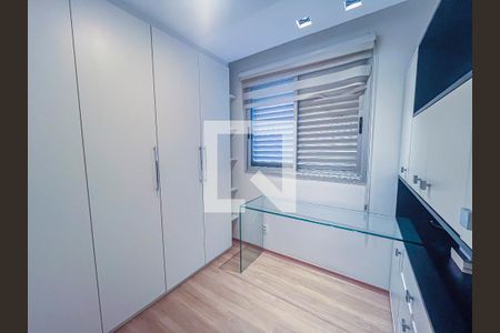 Quarto 1 de apartamento para alugar com 3 quartos, 91m² em Lourdes, Belo Horizonte