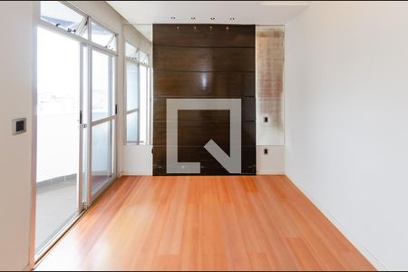 Suíte de apartamento para alugar com 2 quartos, 77m² em Buritis, Belo Horizonte