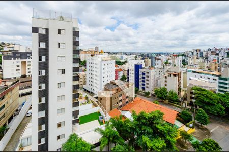 Vista de apartamento para alugar com 2 quartos, 77m² em Buritis, Belo Horizonte