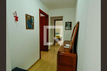 Corredor de apartamento à venda com 3 quartos, 125m² em Buritis, Belo Horizonte