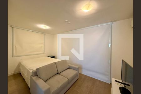 Sala  de apartamento para alugar com 1 quarto, 51m² em Brooklin, São Paulo