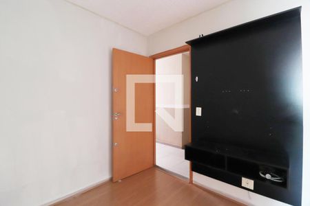 Sala de apartamento para alugar com 2 quartos, 43m² em Shopping Park, Uberlândia
